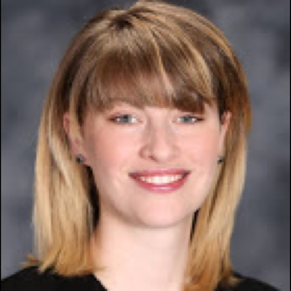 Meet your Posher, Elise